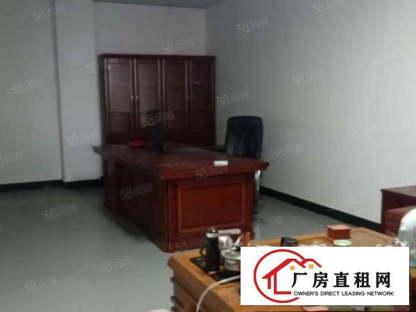  公明田寮新出楼上900平精装厂房出租，适合轻工业，水电齐全。