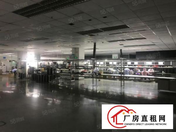  有红本公明高新园区新出楼上1800平带精装修厂房出租！
