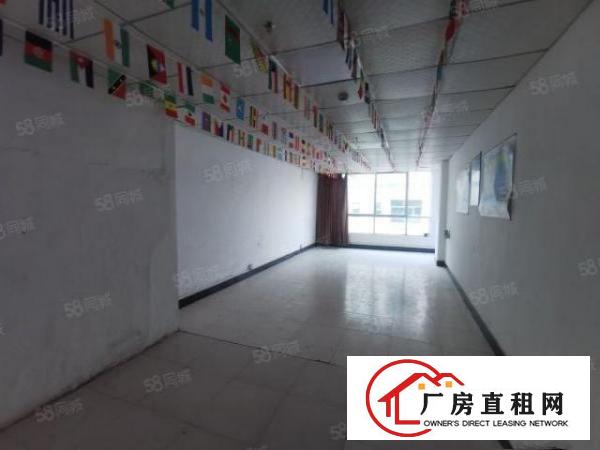  公明原房东2楼600平3楼800平带装修厂房出租！