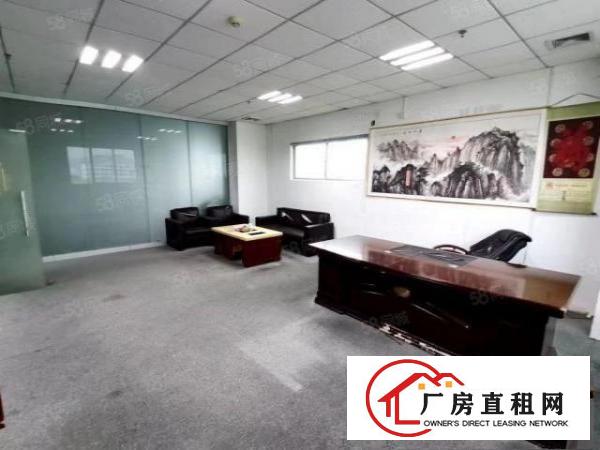  公明北环路附近1360平精装修厂房有客梯有货梯