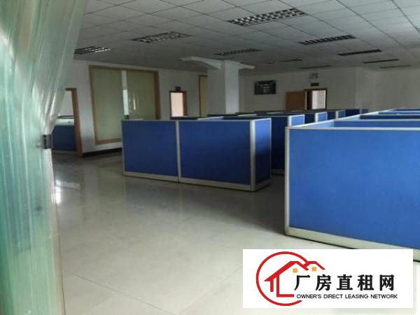  长安宵边海关附近107旁楼上1000m²厂房出租.