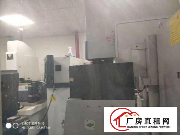  长安乌沙大润发旁楼上300平起租电子厂房已分割好