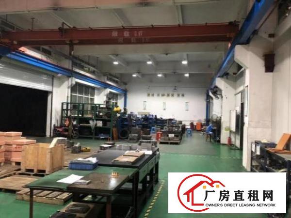  长安镇涌头一楼1000平厂房出租可架行车模具五金有行车