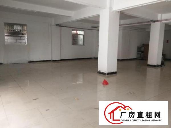  长安上角社区一楼标准厂房出租300平