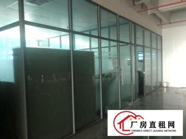  长安新出一楼2600平层高7米重工业厂房出租