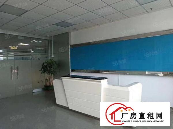  乌沙社区现空出楼上带装修厂房1000平方，水电齐全，交通便利