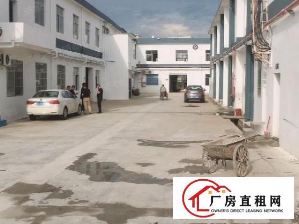  长安镇大型园区小面积客户一百至五百平米一楼楼上水电齐全招租