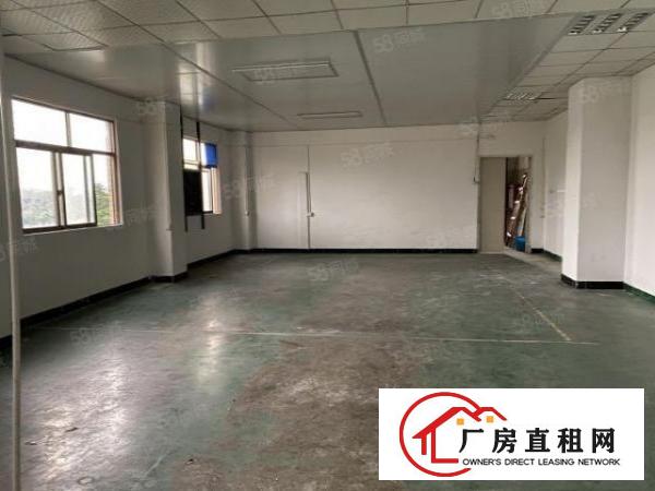  长安街口楼上330平，水电齐有2办公室，独立洗手间，客货2梯