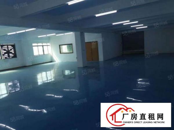  上角新空出二楼450平米，有现成豪华办公室装修，水电齐全