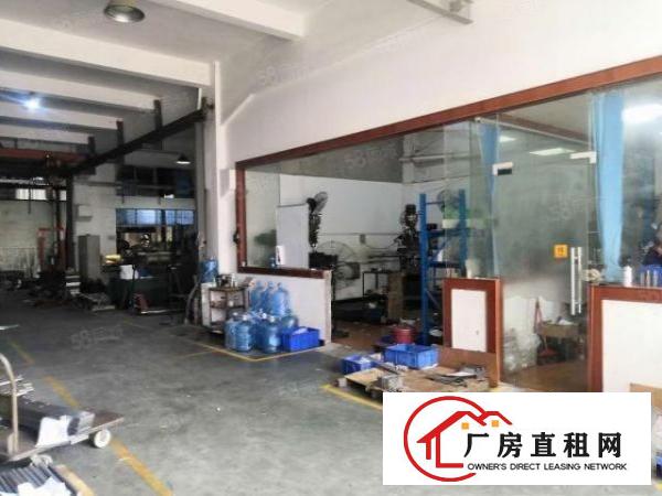  长安镇出租一楼1000平厂房现成2吨行车水电齐全带装修