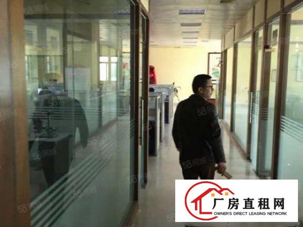  乌沙原房东新出经典独院1500平厂房出租全新地坪漆价格优惠