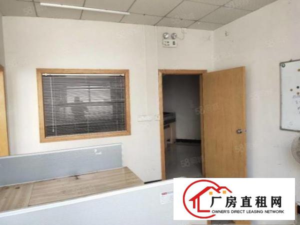  长安新民新出楼上1100平方精装修办公室，水电齐全