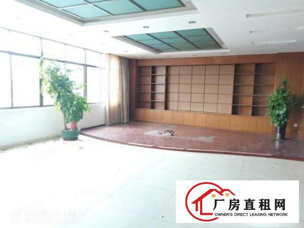  长安厦边原房东独门独院8900平方厂房实际面积出租！