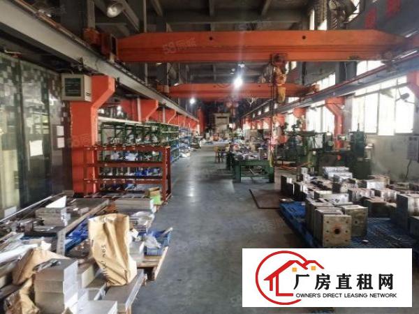  长安镇乌沙新出9米高一楼4900平方火爆招租带行车无公摊