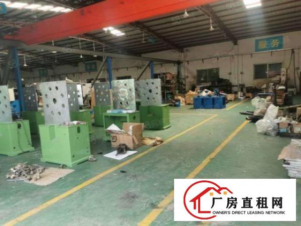  长安镇乌沙新出楼上320平，带有豪华装修，水电齐全。