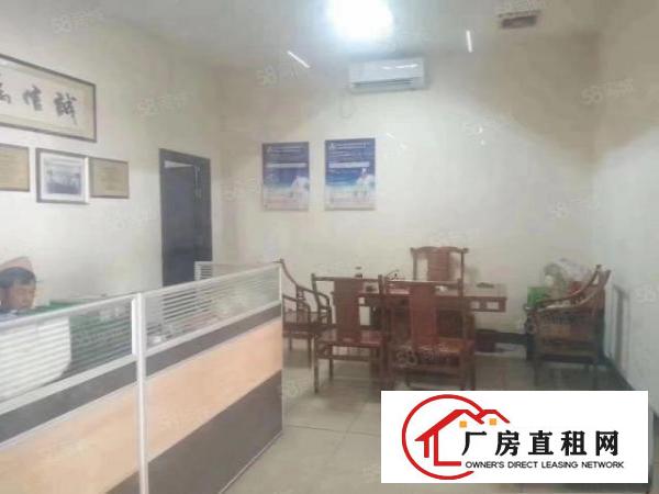  长安乌沙新空出一楼800平，带航车。适合钢材，注塑压铸，模具
