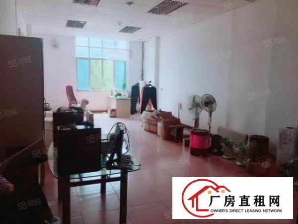  长安镇乌沙工业大道边租客转租出租3楼1400平厂房