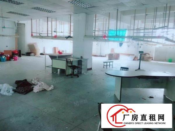  长安镇乌沙工业大道边租客转租出租3楼1400平厂房