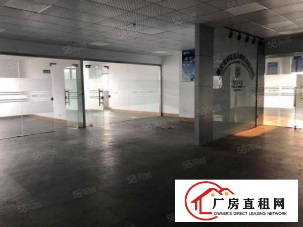  街口空出楼上精装修厂房500平出租