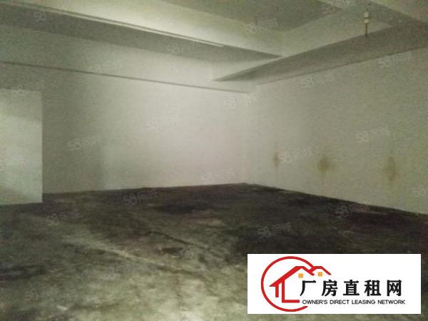  长安镇厦岗新出楼上350平方，通风采光好，水电齐全。