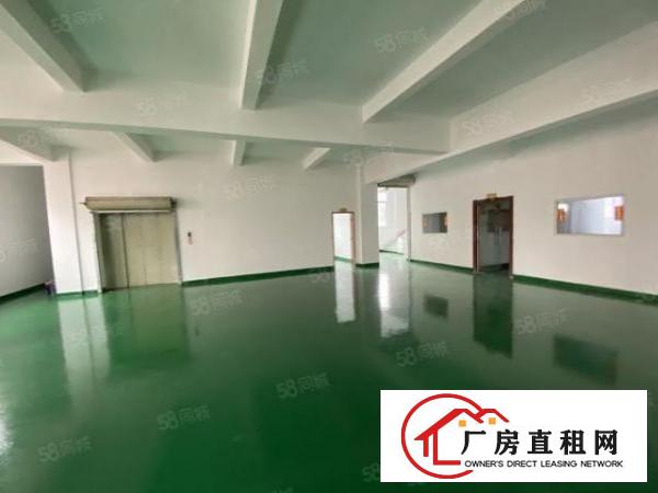  长安锦厦二楼200平3000元，水电齐，有货梯，独立洗手间