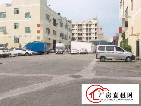 长安镇乌沙新安大桥一楼650平米带航车水电齐全厂房招租