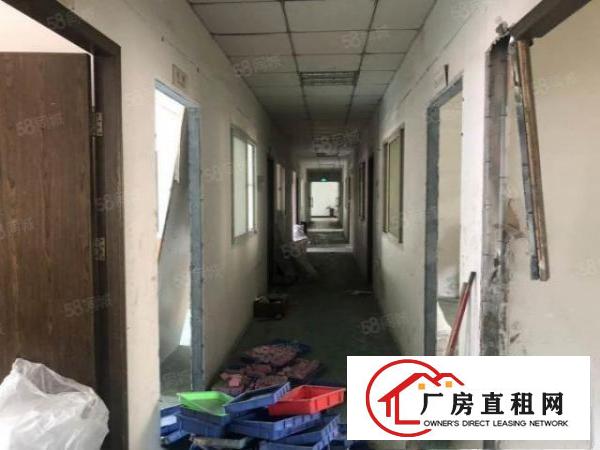  街口一楼到三楼2600平厂房出租，可整租也可分组无公摊好招工