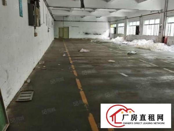  长安镇沙头新出楼上小面积厂房出租，带有装修，水电齐全。