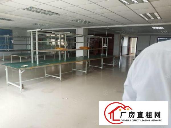  长安宵边新出楼上400平带装修厂房出租