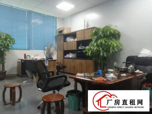  精装修无尘车间2650平米，设备齐全，拎包入住，离高速出口近