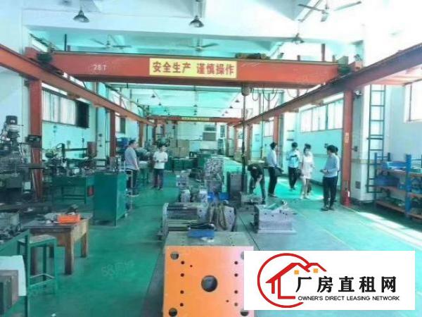 长安锦厦一楼1300平水电齐全带航车厂房出租！