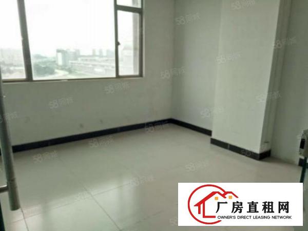  霄边新河工业区楼上新出520平厂房出租