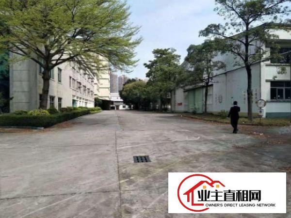  长安新出楼上精装修厂房830平