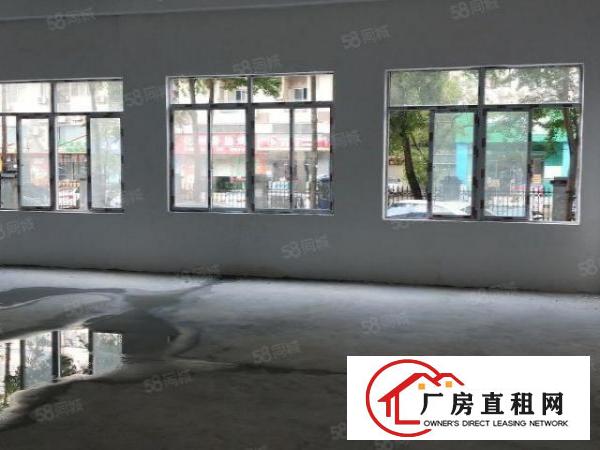 本公司靠深圳新安大桥新出独院一楼1300平起分，用电大价格优
