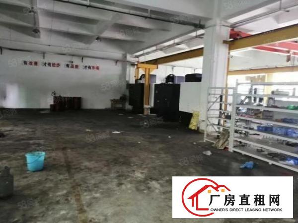  长安锦厦一楼1300平带行车水电齐全可分租厂房出租！
