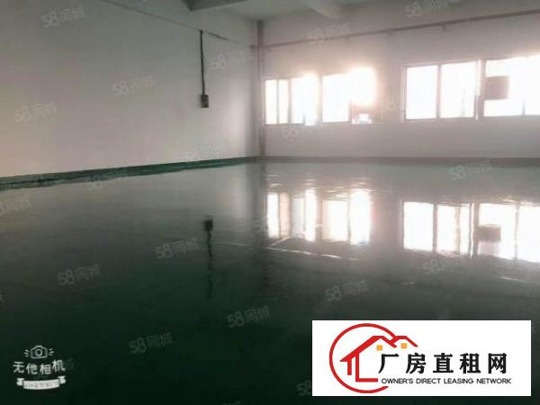 长安镇乌沙工业园300平带有办公室装修有货梯园区空地大