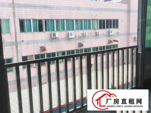  长安镇水电齐全带装修楼上520平米厂房招租