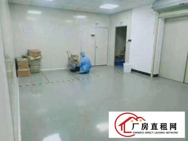  街口豪华装修厂房楼上900平方，95平方主线，电子行业