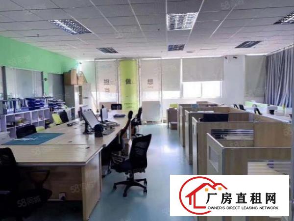 长安镇沙头社区楼上整层2200平办公室装修，水电齐全可办环评