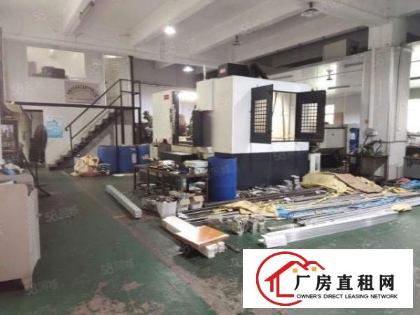 长安街口新出一楼550平方带装修办公室水电齐全