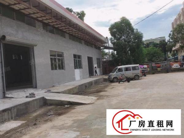  长安镇靠近深圳新出独门独院厂房五百至二千平米大小面积分租