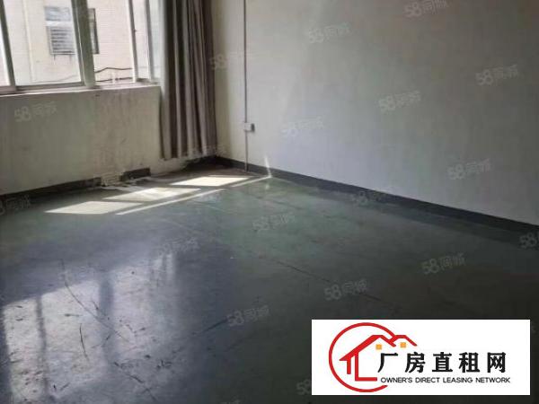  霄边万达对面新出楼上430平厂房