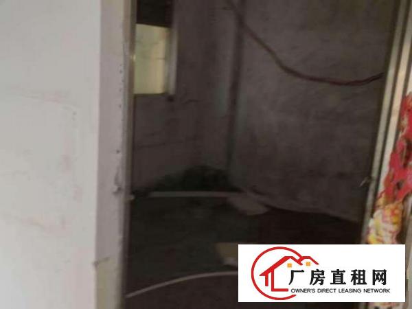  出租工业园区一楼厂房