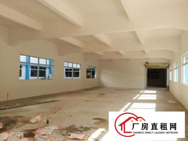  镇口工业区原房东独院二层楼2100平方出租，面积无公摊