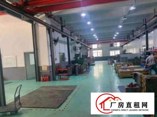  镇口工业区新出1楼650平带行车办公室，水电齐全厂房出租