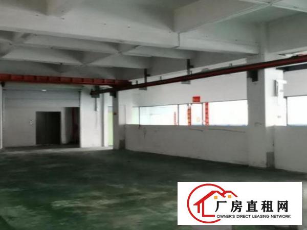 南栅工业区楼上1300平方，精装修，带2台航车