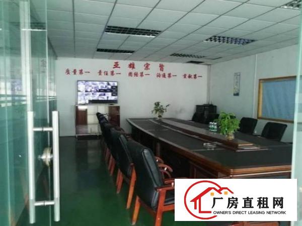 怀德工业区二楼1800平方厂房，豪华办公装修，水电齐全