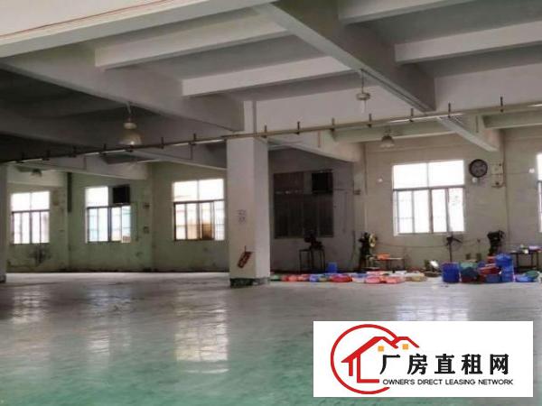  怀德独门独院新出一楼1200平出租水电办公室齐全