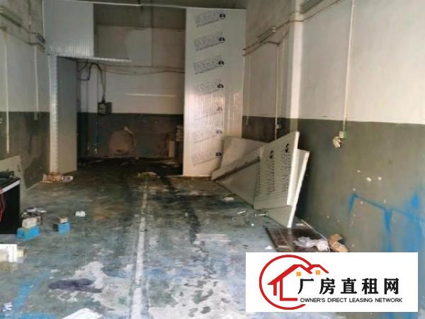  大路边铺面，17.5货车好进好出。