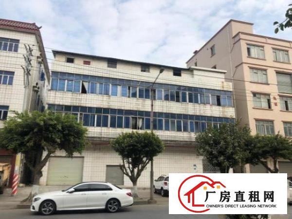  大路边厂房出租，可做铺面，前面16米路